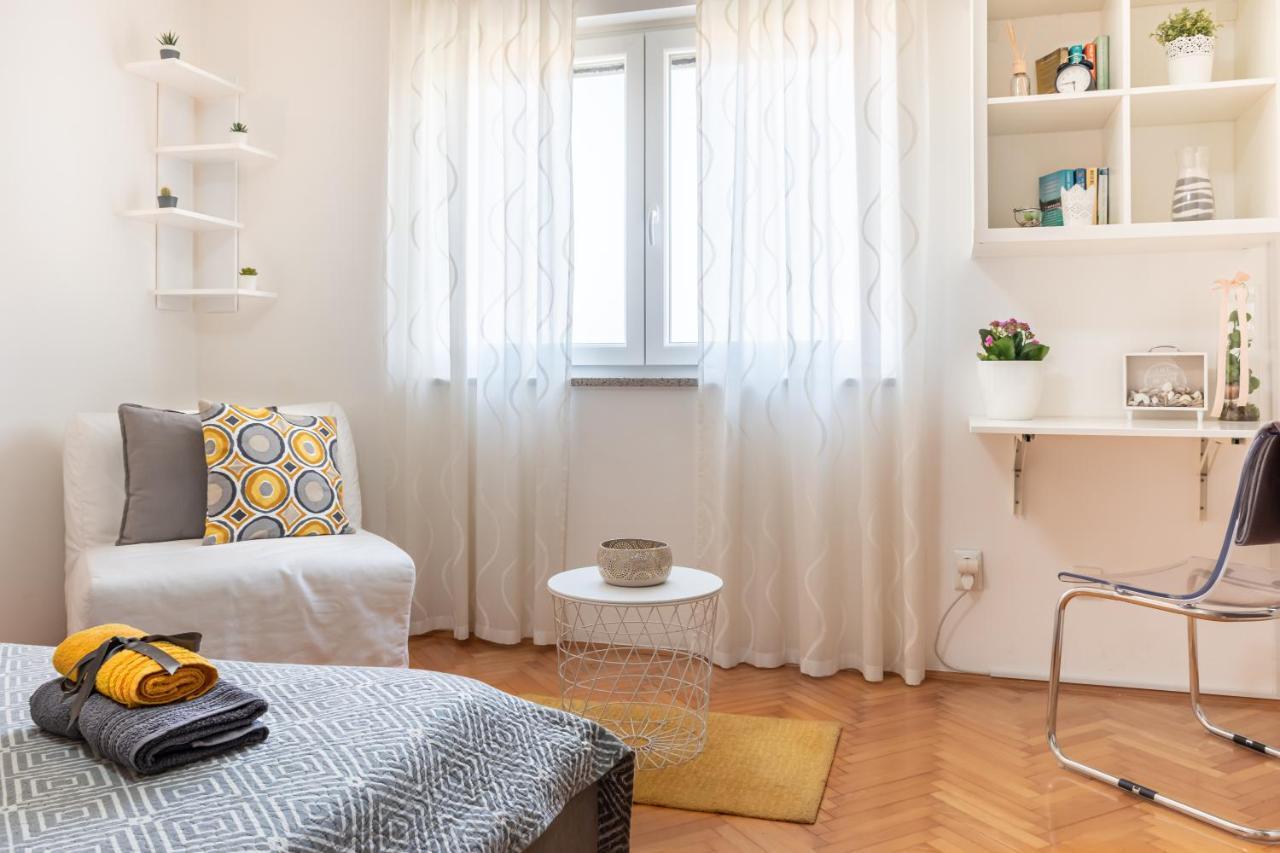 Apartment Dorrea Pula Exterior foto